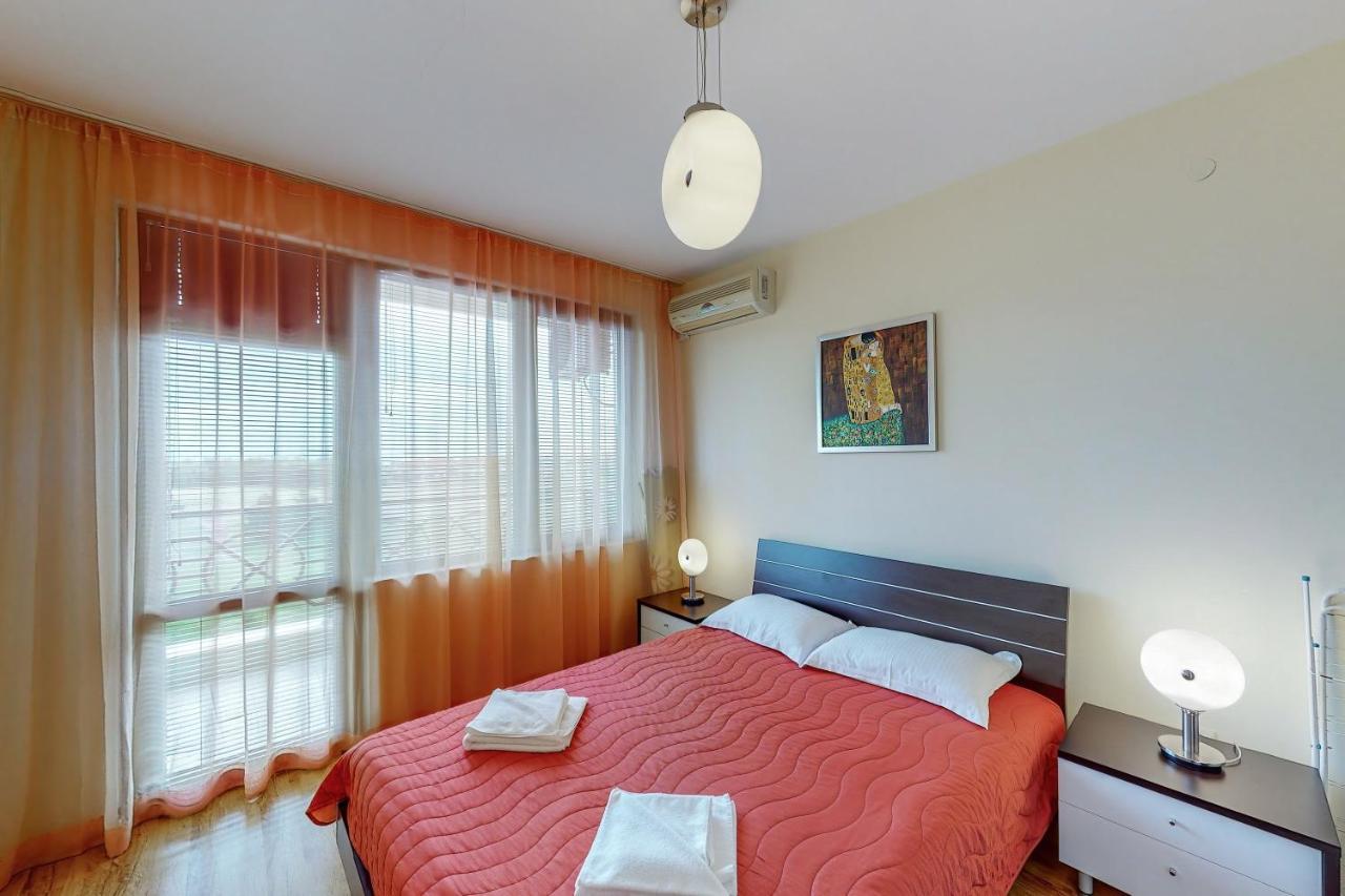 Lighthouse Luxe Estate Apart & Villas Μπαλτσίκ Εξωτερικό φωτογραφία