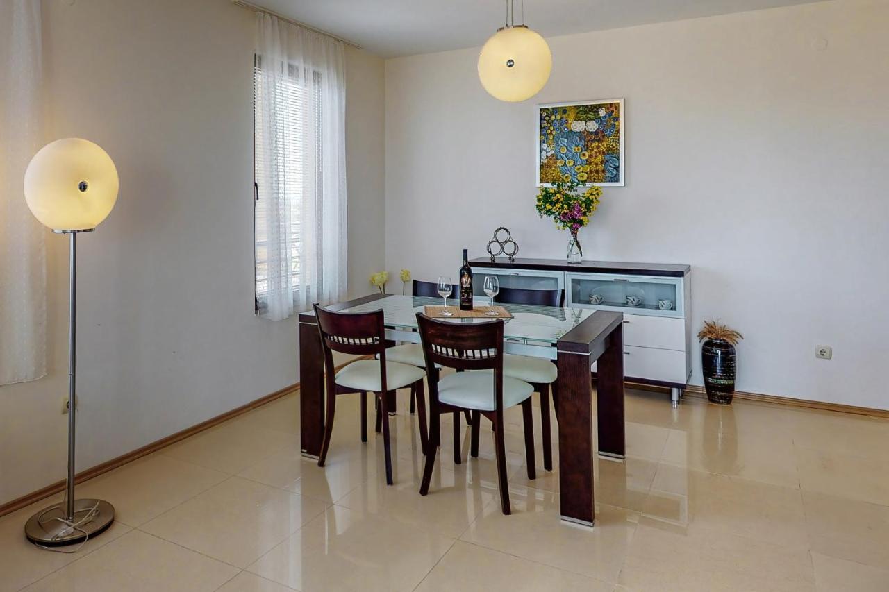 Lighthouse Luxe Estate Apart & Villas Μπαλτσίκ Εξωτερικό φωτογραφία