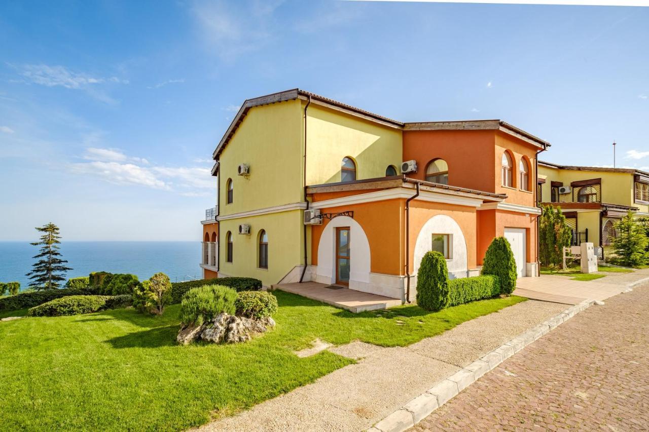 Lighthouse Luxe Estate Apart & Villas Μπαλτσίκ Εξωτερικό φωτογραφία