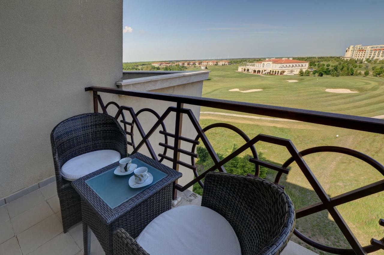 Lighthouse Luxe Estate Apart & Villas Μπαλτσίκ Εξωτερικό φωτογραφία
